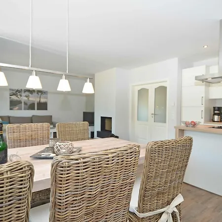 Reethus Am - Haushaelfte 1 Mit Kamin, Sauna *