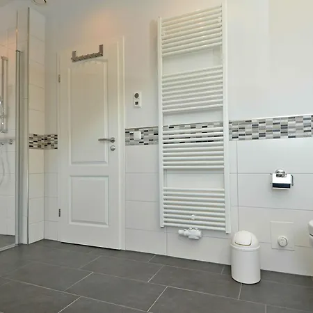 펜션 Reethus Am - Haushaelfte 1 Mit Kamin, Sauna *